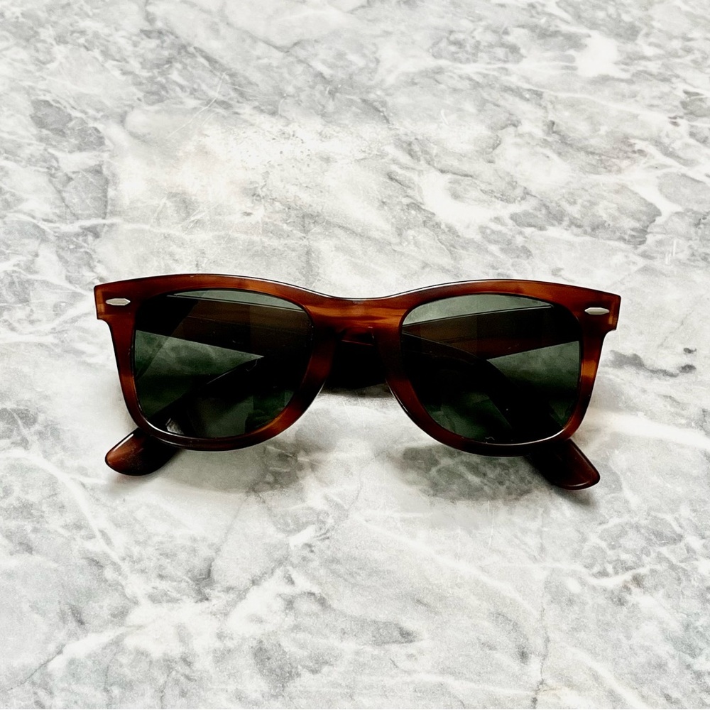 vintage Authentic Ray-Ban B&L Wayfarer USA Tortoiseshell 5022 Sunglasses